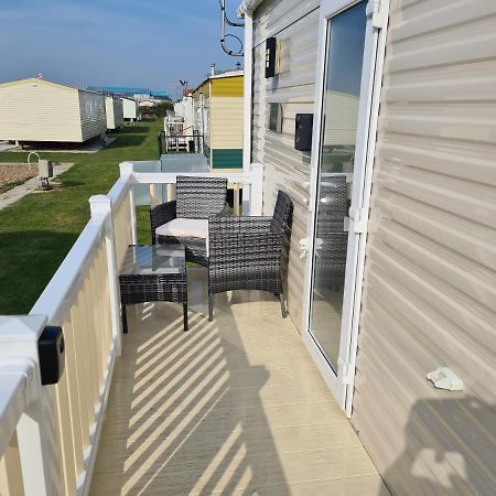 Ferienwohnung 8 Berth Eastgate Fantasy Island Ingoldmells Exterior foto